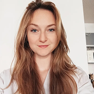 Giulia, Thérapeute